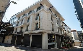 Eliza Hotel